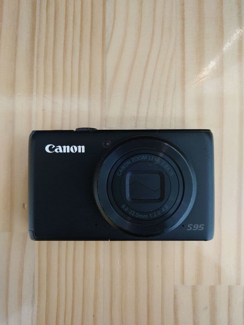★訳あり品★ Canon キャノン PowerShot S95 付属品充実♪