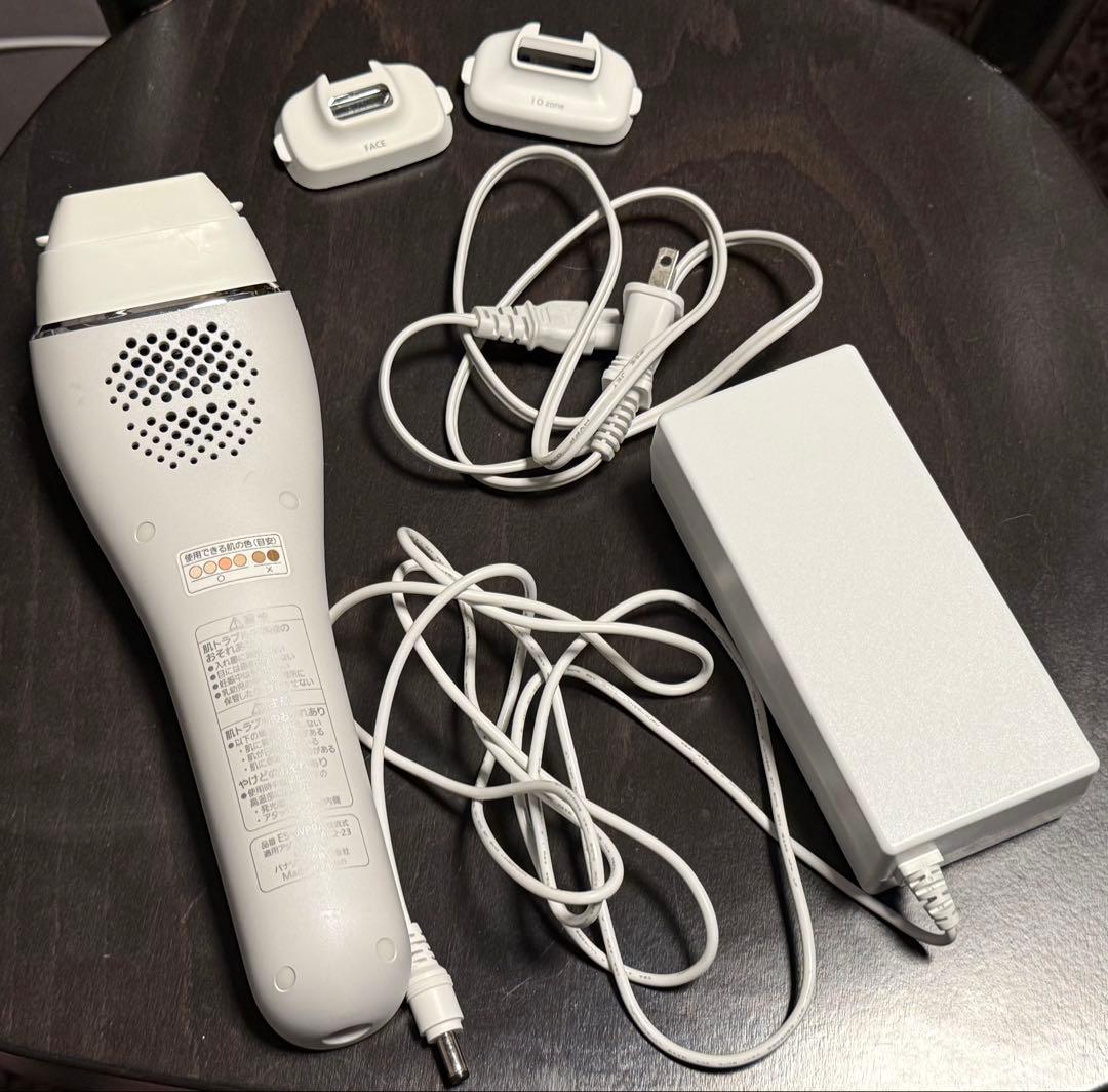 Panasonic 光脱毛器 ホワイト アタッチメント2個付き