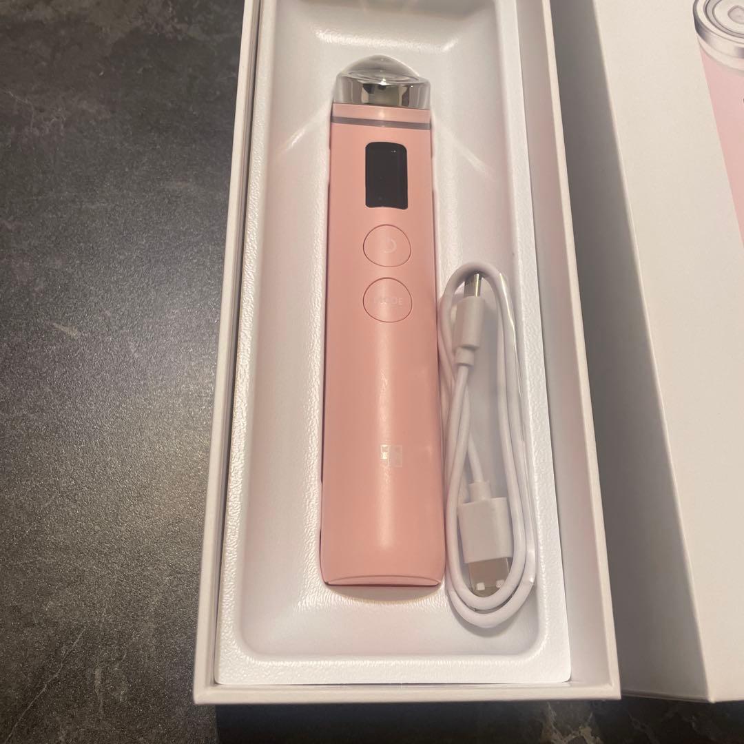 medicube AGE-R ブースタープロ 美顔器 ピンク