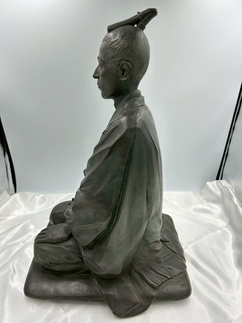 吉田松陰像 銅製 ブロンズ像 疋田雪洲作木彫像の細密写