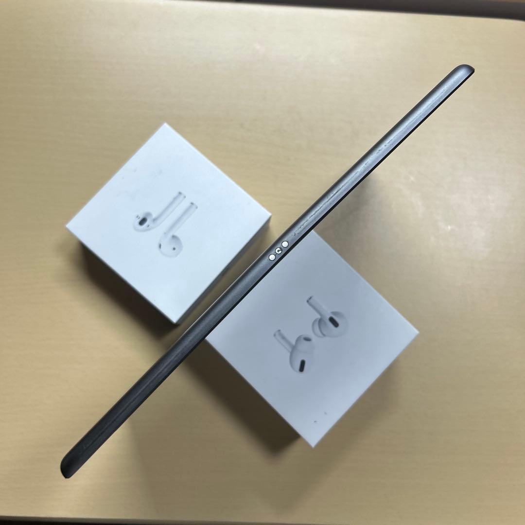 iPad 第9世代　64GB Wi-Fi+Cellular SIMフリー