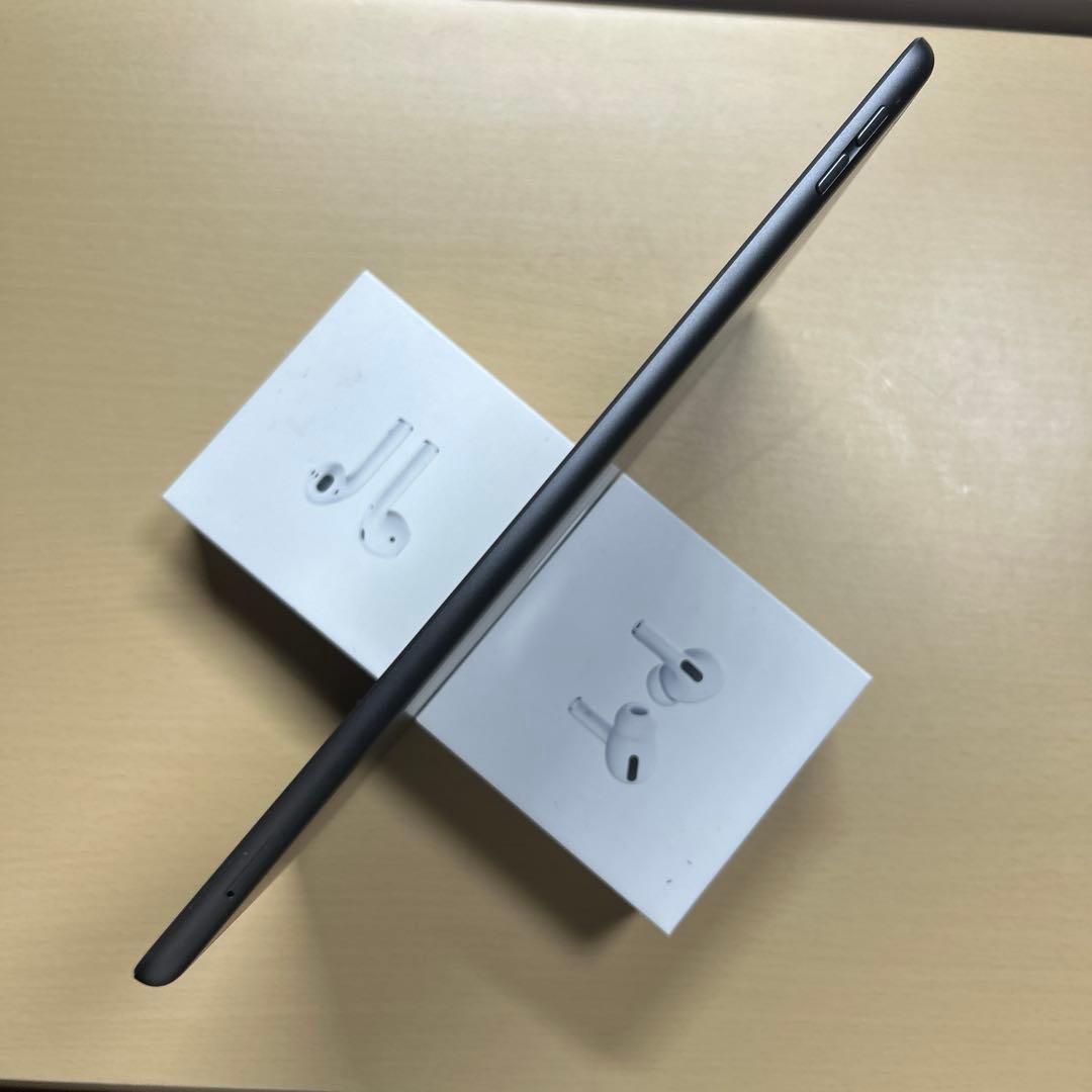 iPad 第9世代　64GB Wi-Fi+Cellular SIMフリー