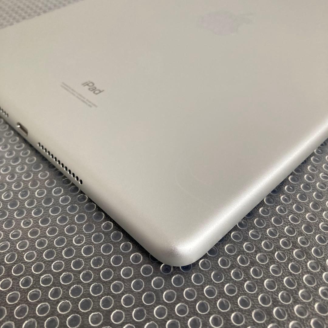 1081 美品☆電池ほぼ新品☆iPad9 第9世代 64GB SIMフリー☆