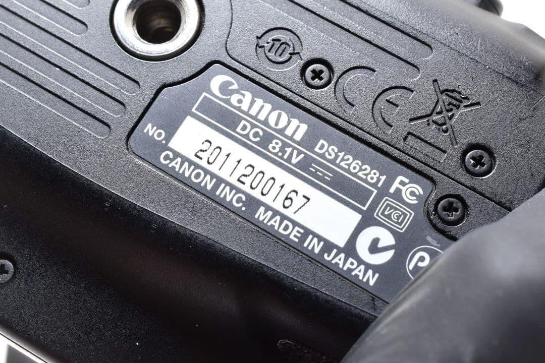 瞬間を切り取る高速連写✨超美品✨キヤノン EOS 60D✨超望遠 ダブルレンズ