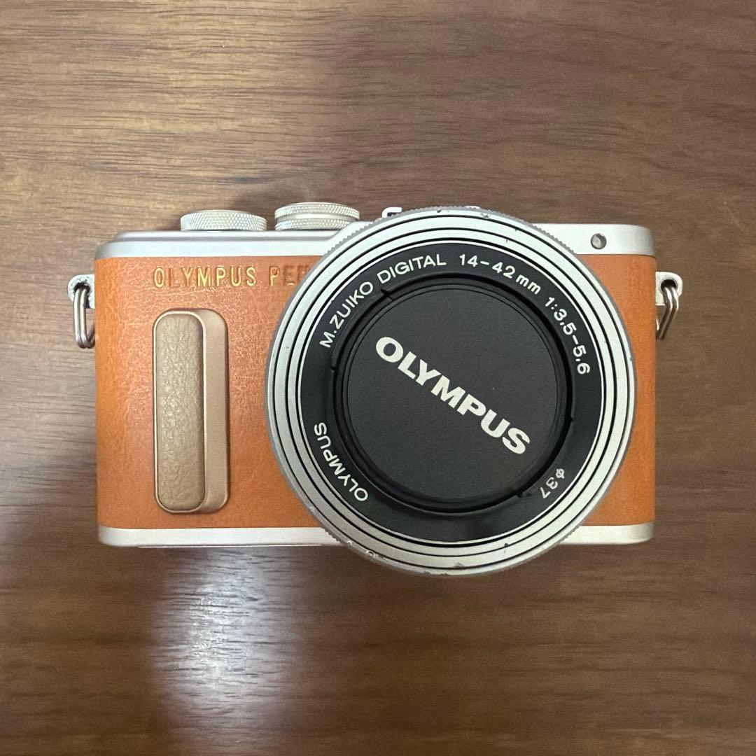OLYMPUS PEN 〈 E-PL8・ダブルレンズ 〉