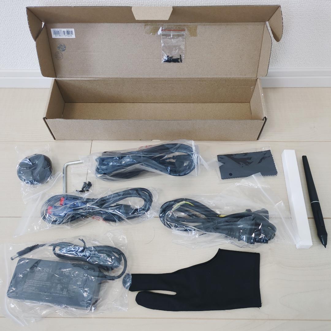 【新品】HUION KAMVAS Pro20 液晶ペンタブレット 液タブ 未使用