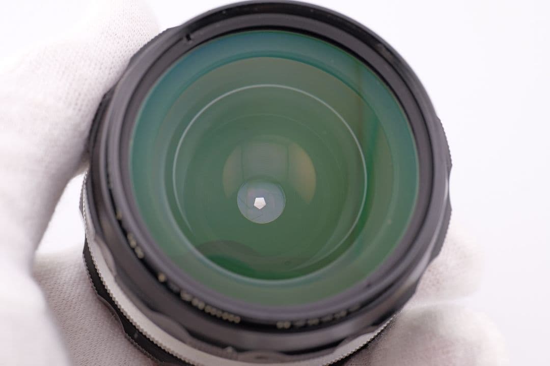 フィルムカメラ Nikon Nikomat EL + Auto Nikkor 28mm F3.5