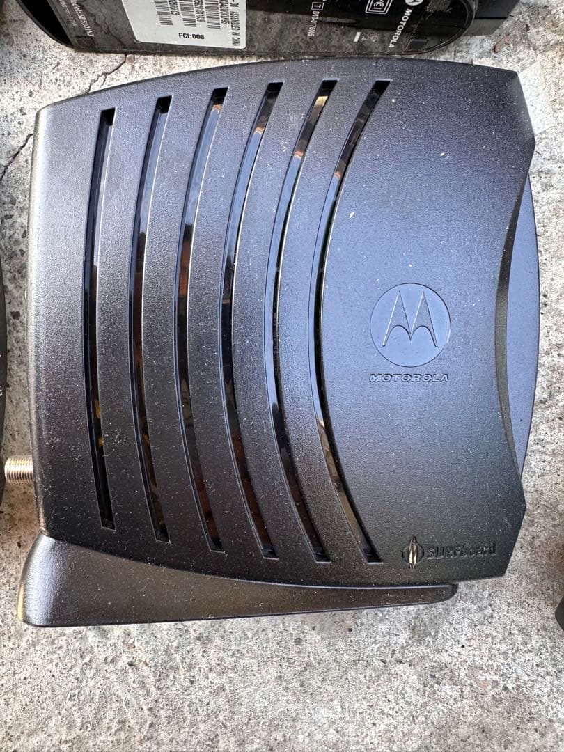 Motorola ケーブルモデム 11個まとめ売り　動作未確認品