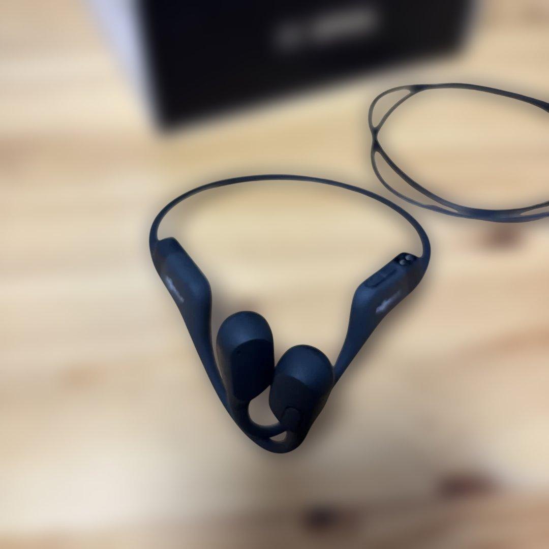 AFTERSHOKZ AEROPEX ワイヤレス骨伝導ヘッドフォン