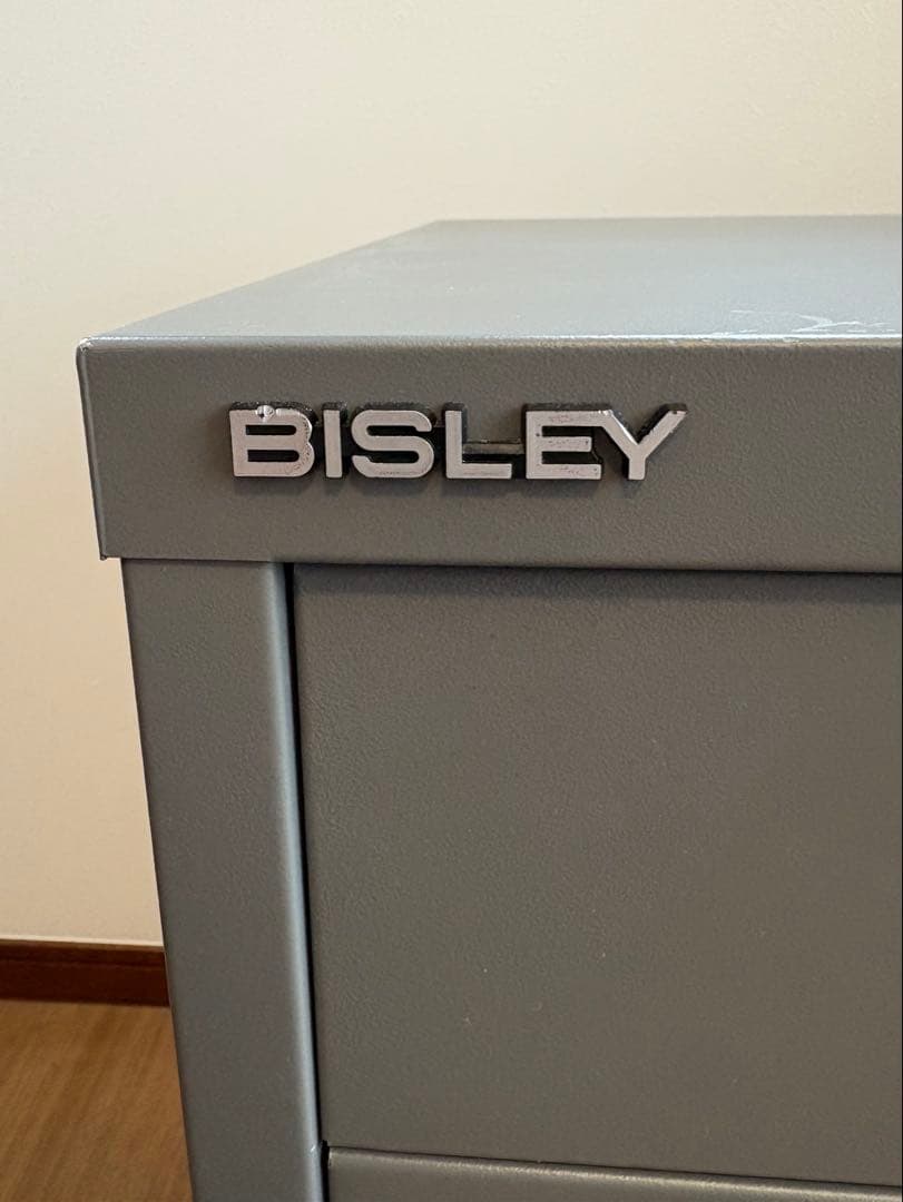 BISLEY ノーマルベースキャビネット Fシリーズ+鍵+A4書類ケース付