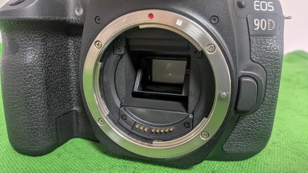 【良品】Canon EOS 90D