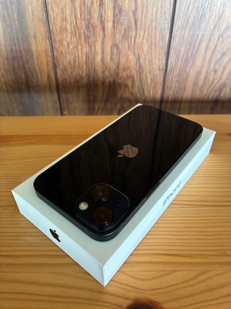 美品　Apple iPhone 13 ミッドナイト 本体　125GB