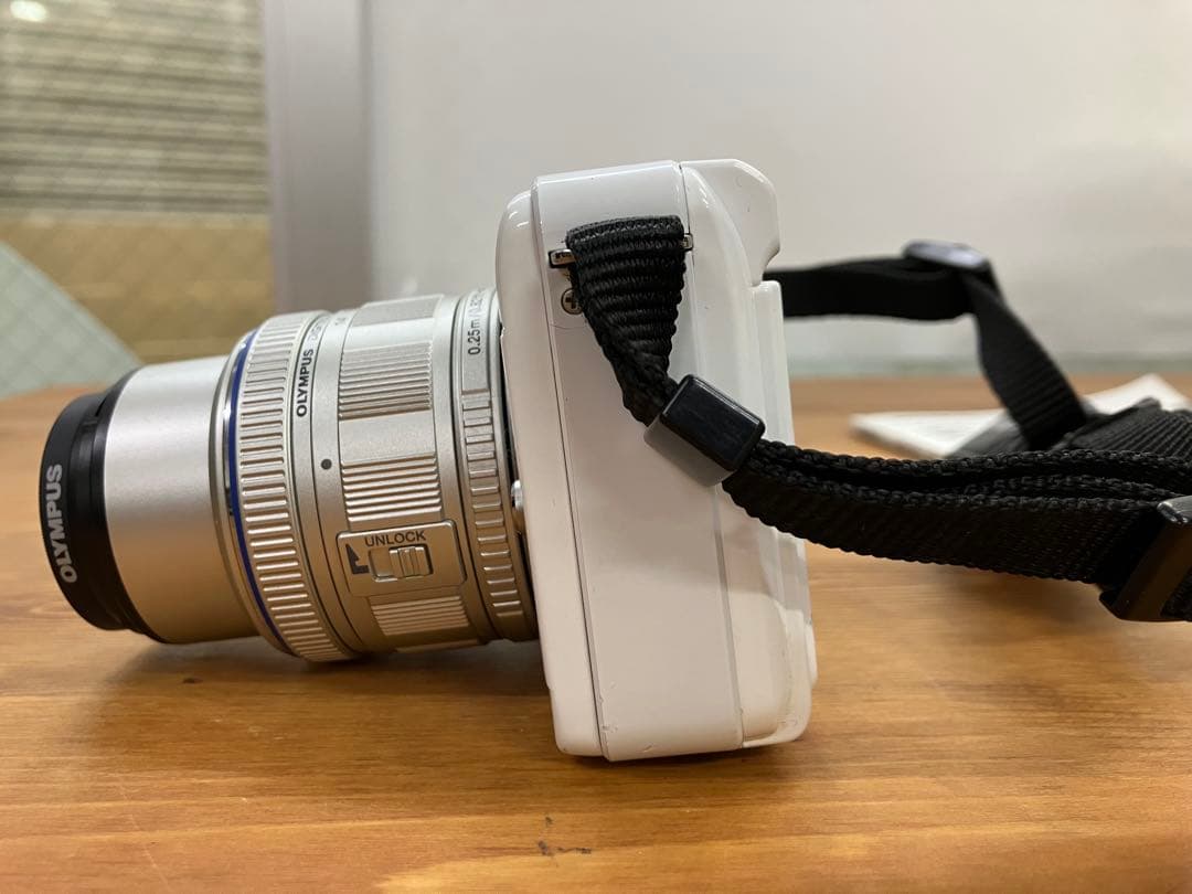 OLYMPUS PEN E-PL1s ダブルズームキット