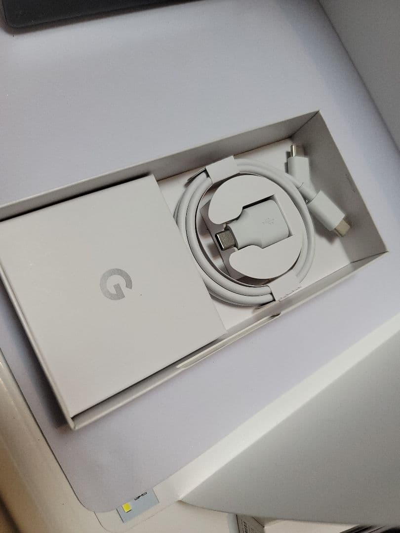 【ぼぼ未使用】Google Pixel 7a 本体　おまけつき SIMフリー