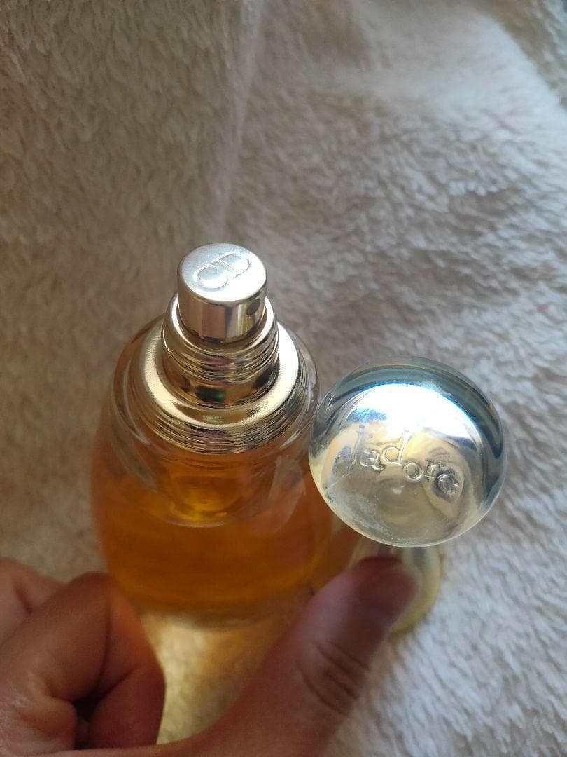9割以上ChiristianDiorジャドールj'adorオードトワレ100ml