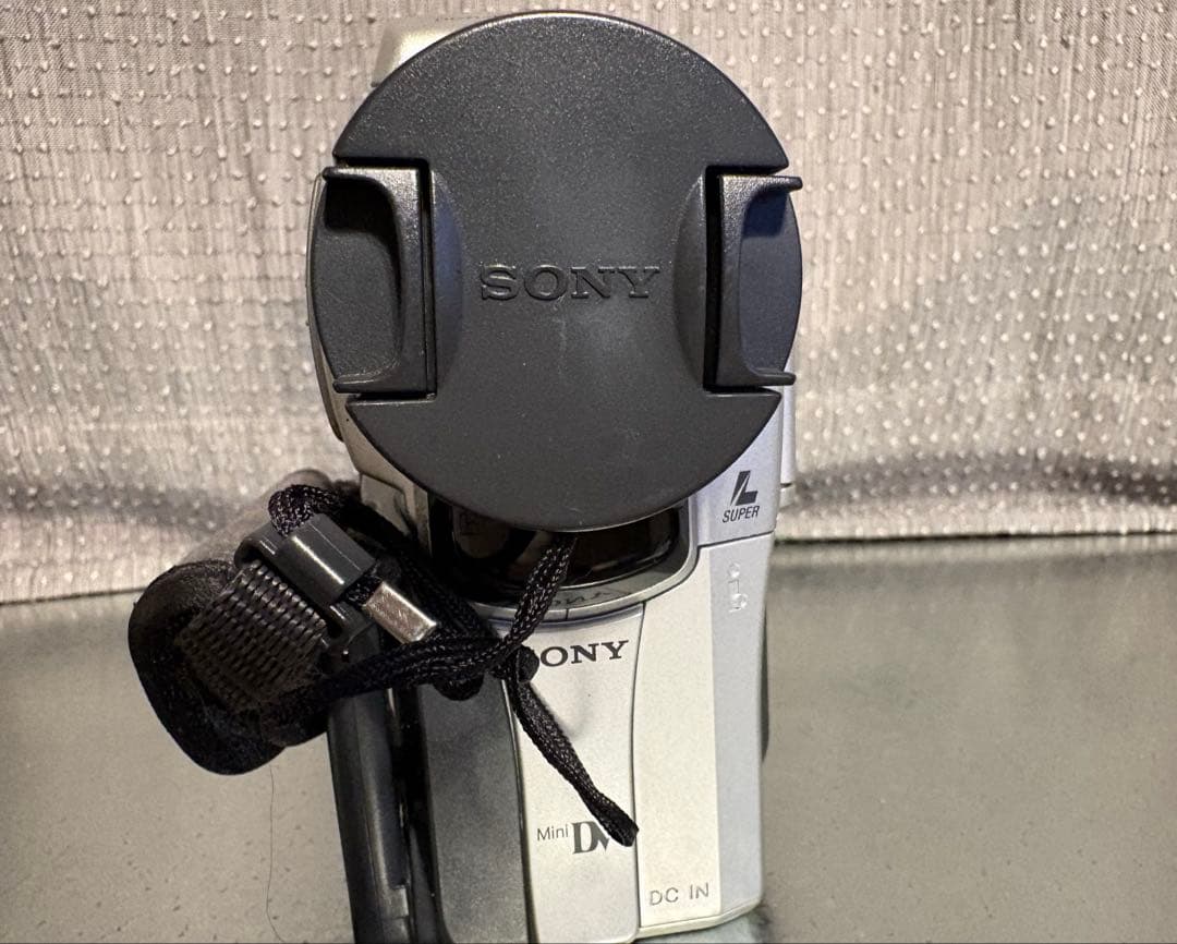 SONY DCR-PC110 ビデオカメラ