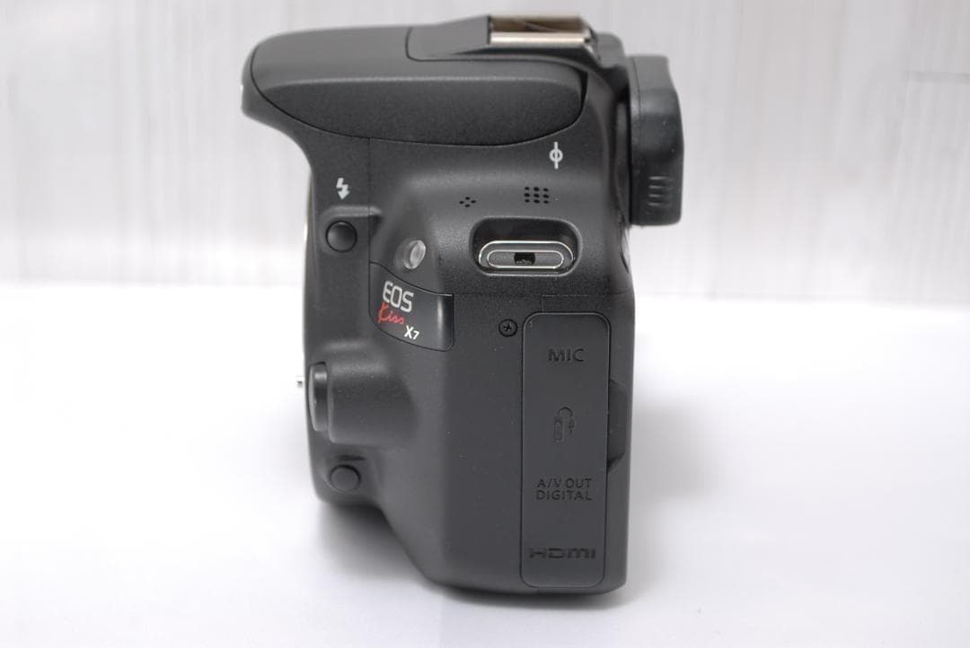 ✨人気機種✨Canon EOS Kiss X7 スマホ転送 軽量 初心者向け