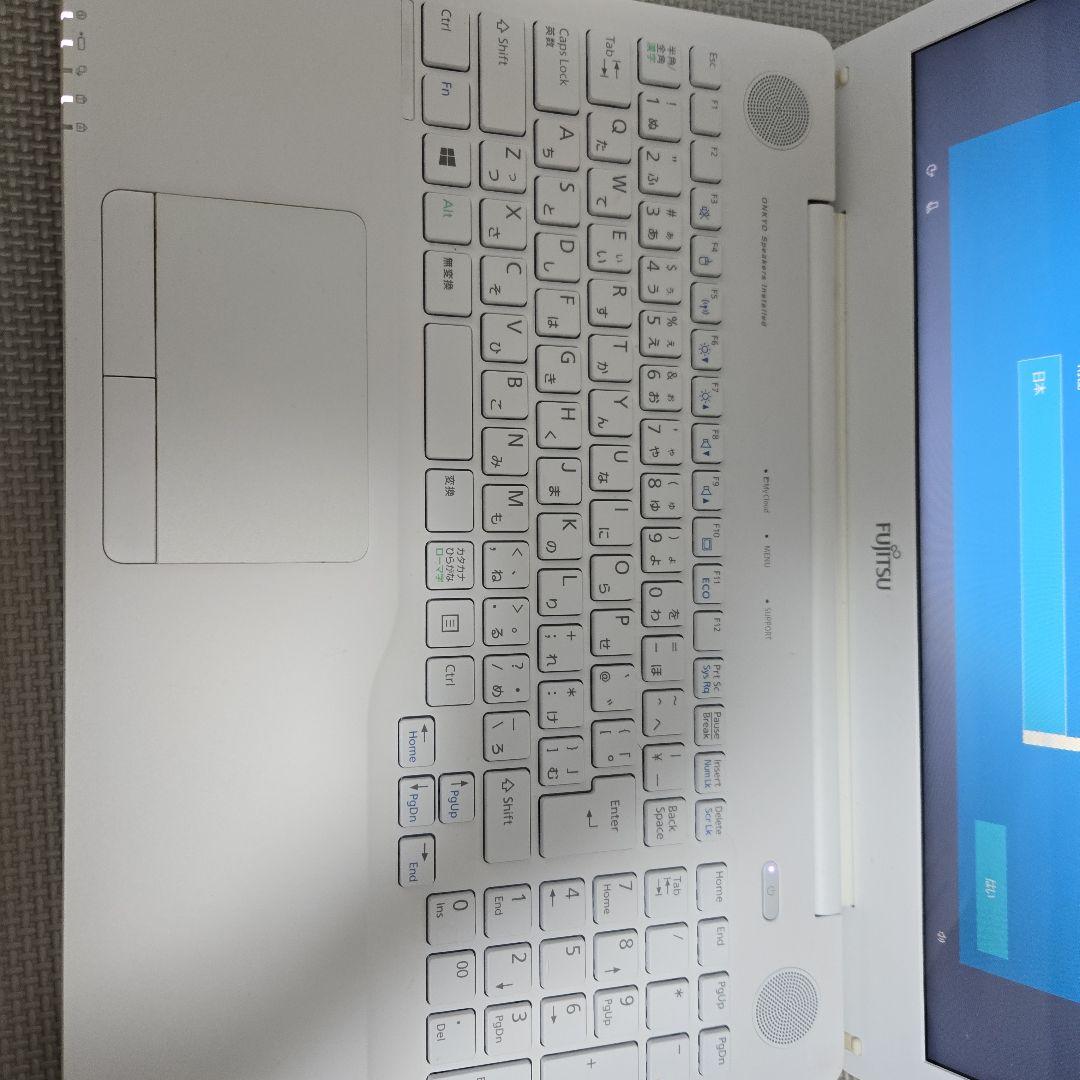 Fujitsu ノートPC ホワイト　LIFEBOOK AH42/B3