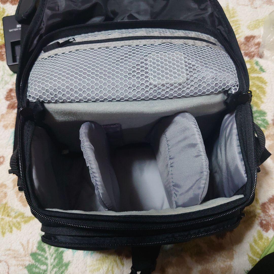 【美品】Nikon D5600 18-55 VR+70-300VR kit