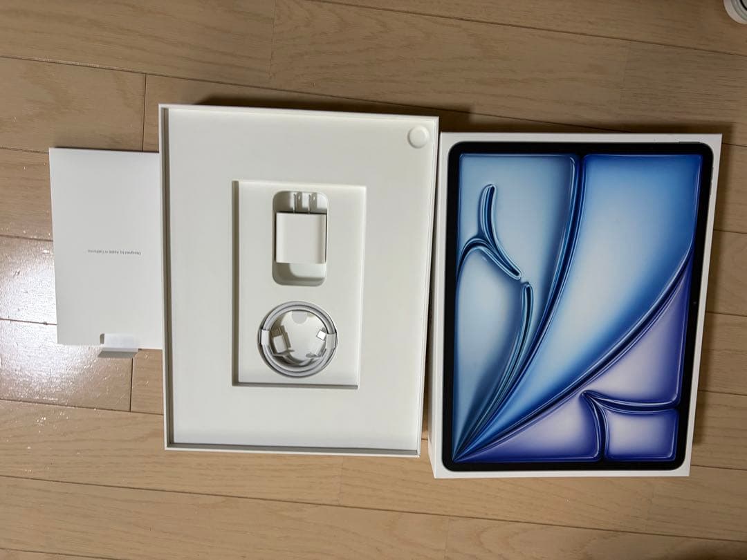 iPad Air 13 インチ M3 128GB ブルー