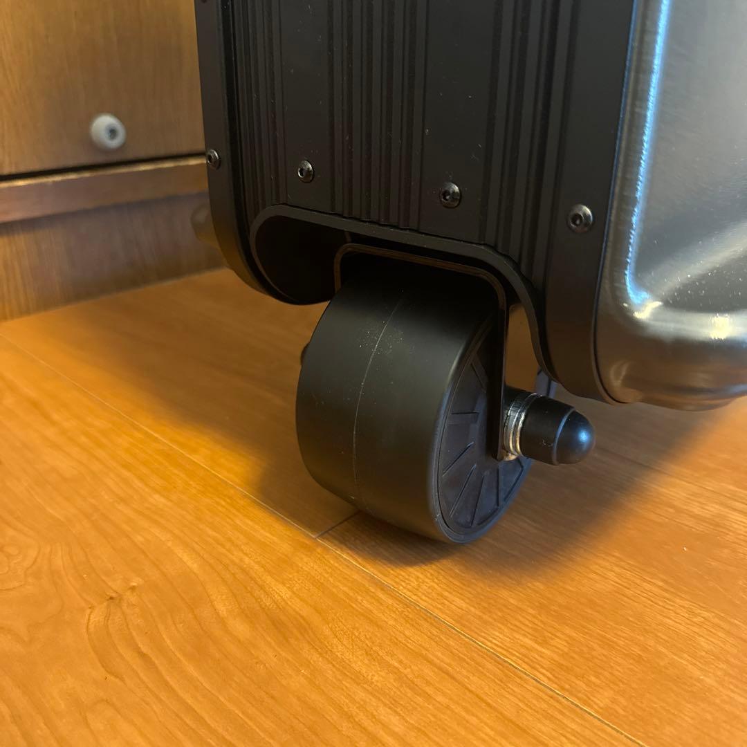 Airwheel SE3MiniT 乗れるスーツケース ほぼ未使用