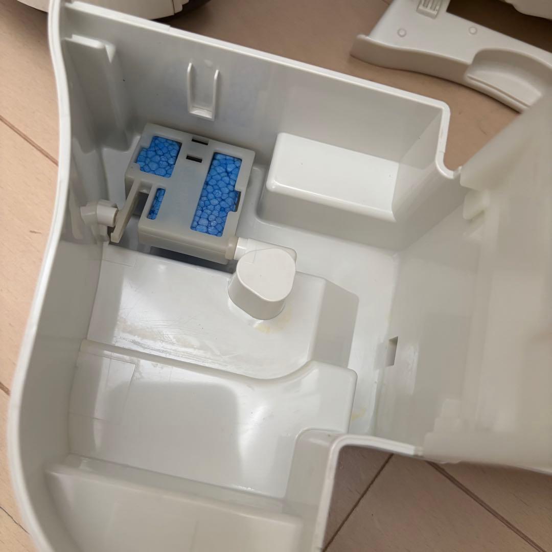 シャープ　加湿空気清浄機　KC-G40-W 2019年製