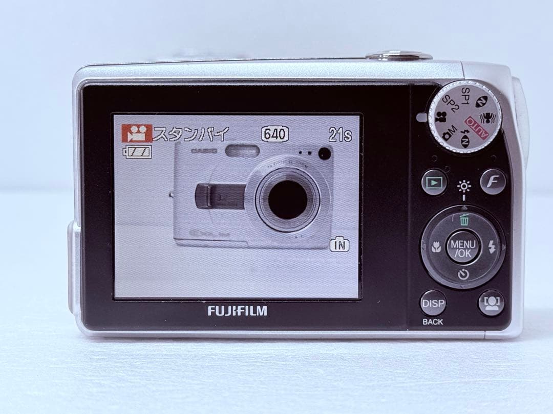 Fujifilm FinePix F40fd 動作確認済 コンデジ 平成レトロ