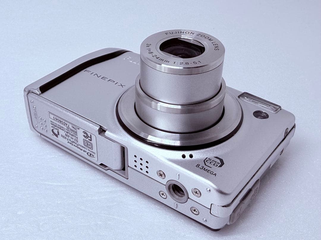 Fujifilm FinePix F40fd 動作確認済 コンデジ 平成レトロ