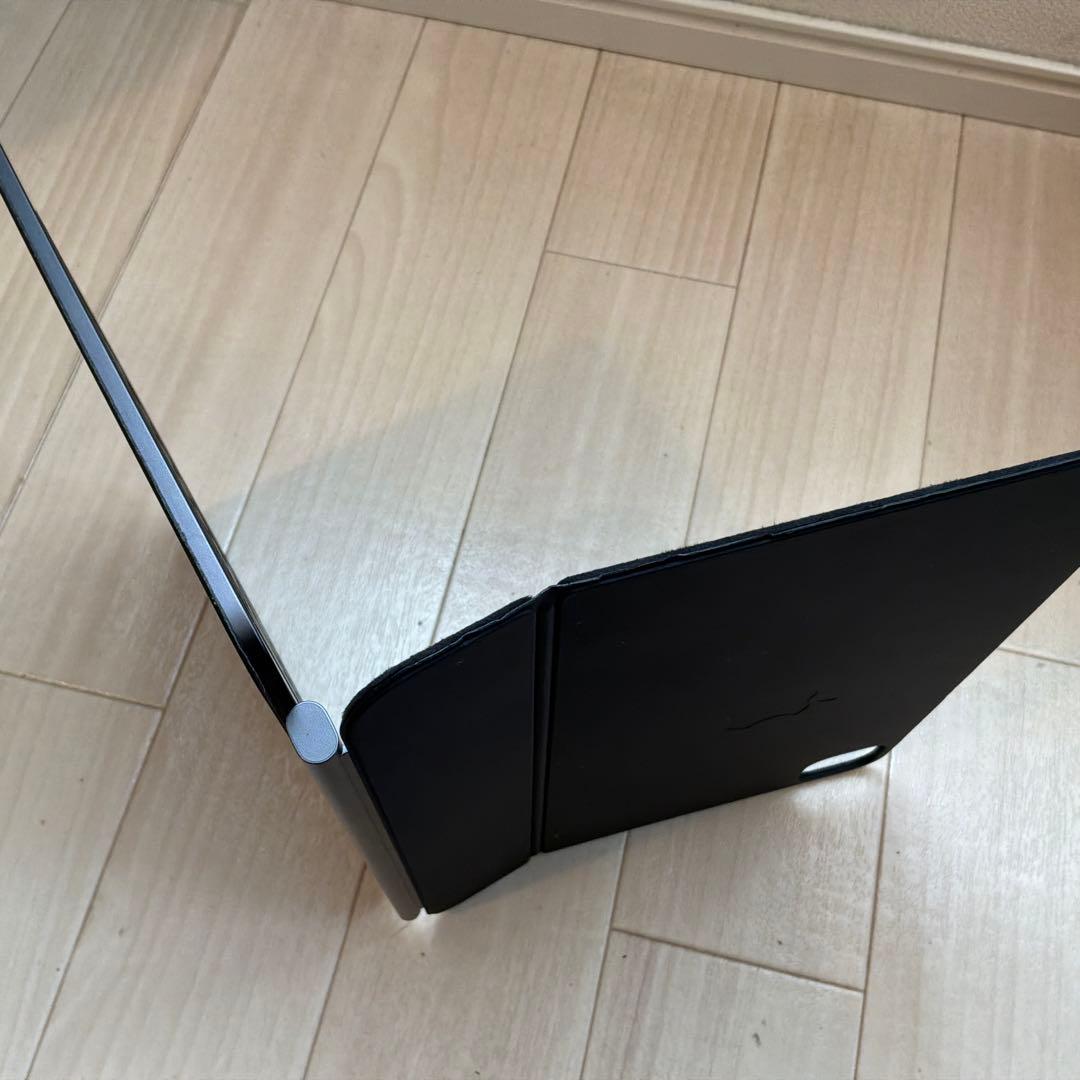 Magic Keyboard 11インチ　M4/M5
