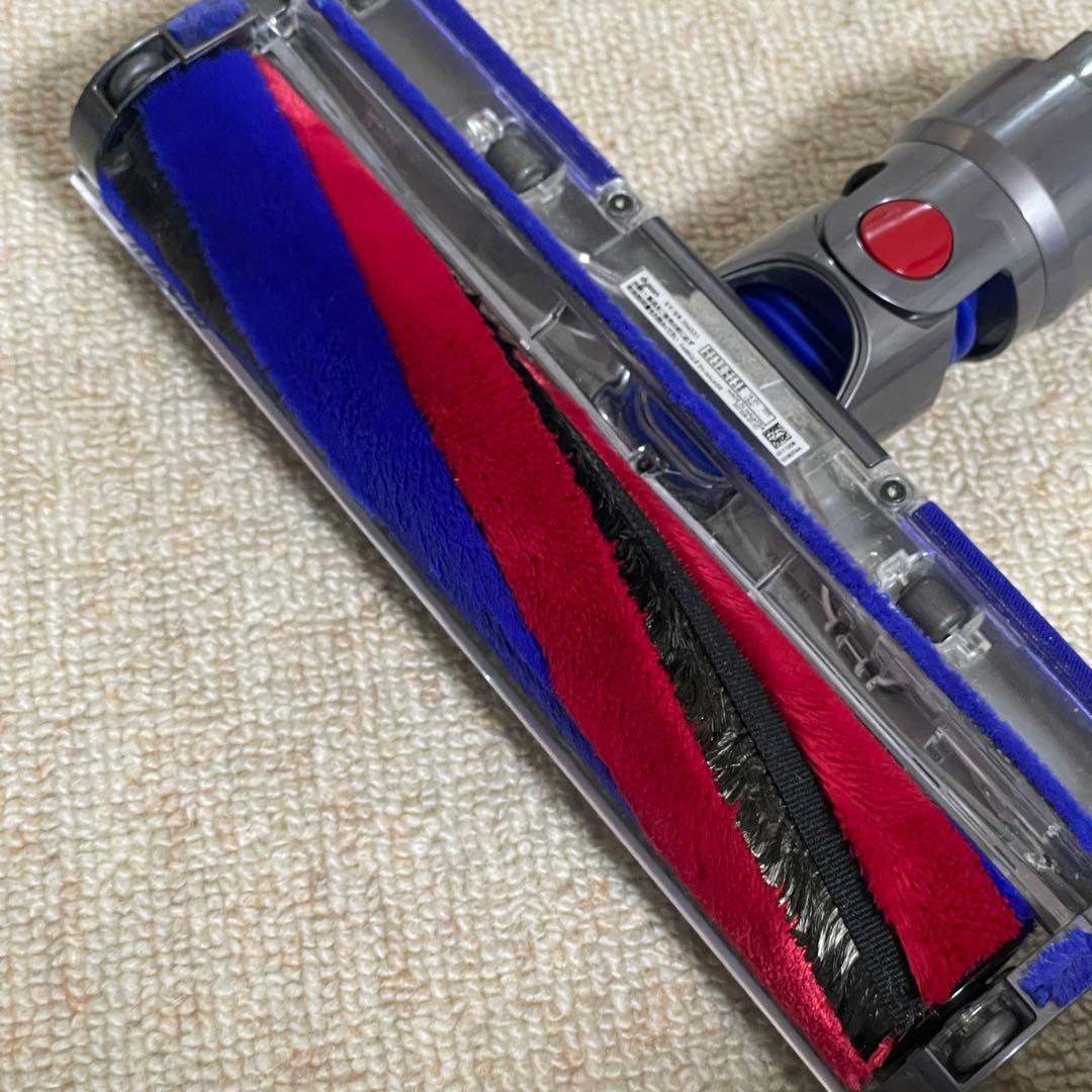 美品　ダイソンV8 SV10K Slim スリムソフトローラーヘッド354531