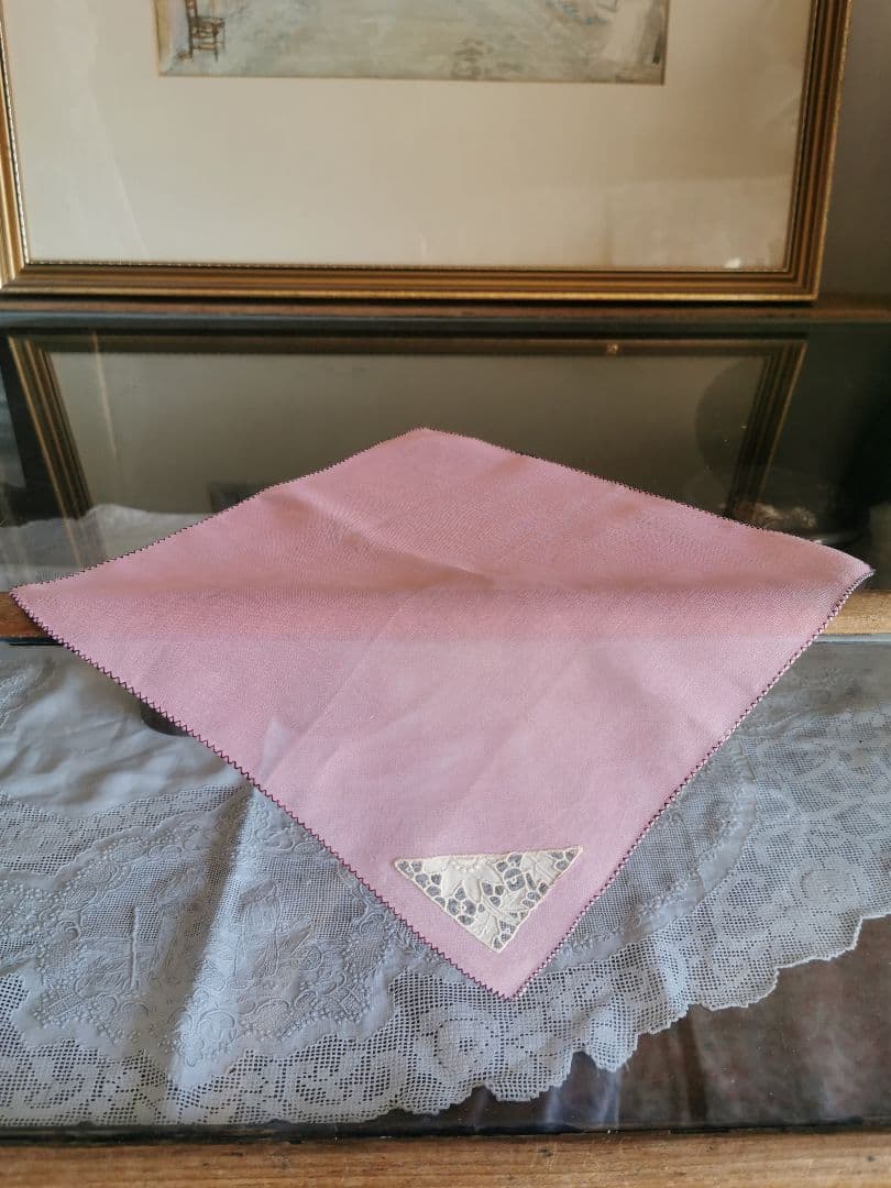 アンティークイギリス クレマチス刺繍オープンカットワーク嵌込み シアーハンカチ