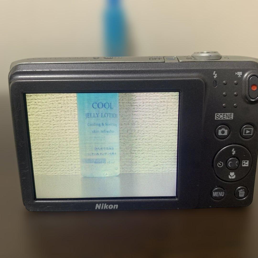 【ジャンク品】Nikon COOLPIX A300 シルバー 動作品