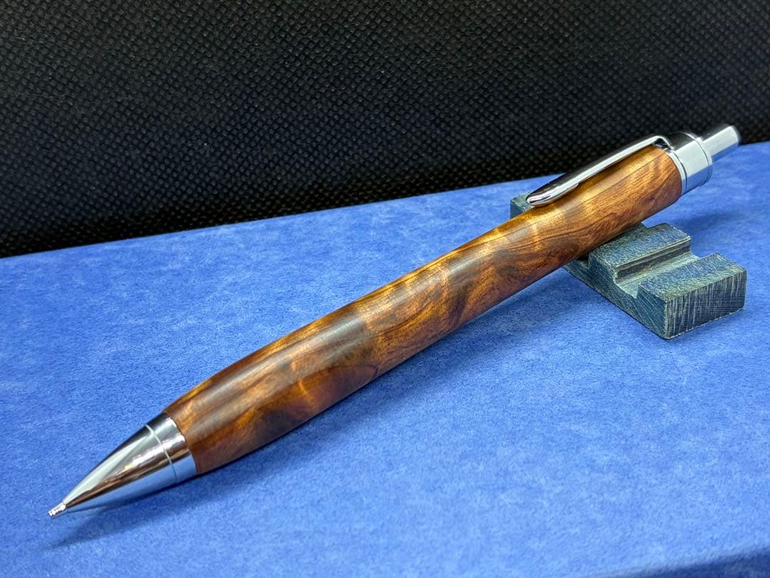 【早い者勝ち】杉油杢　シャーペン0.5 加藤金属　木軸ペン　ハンドメイド