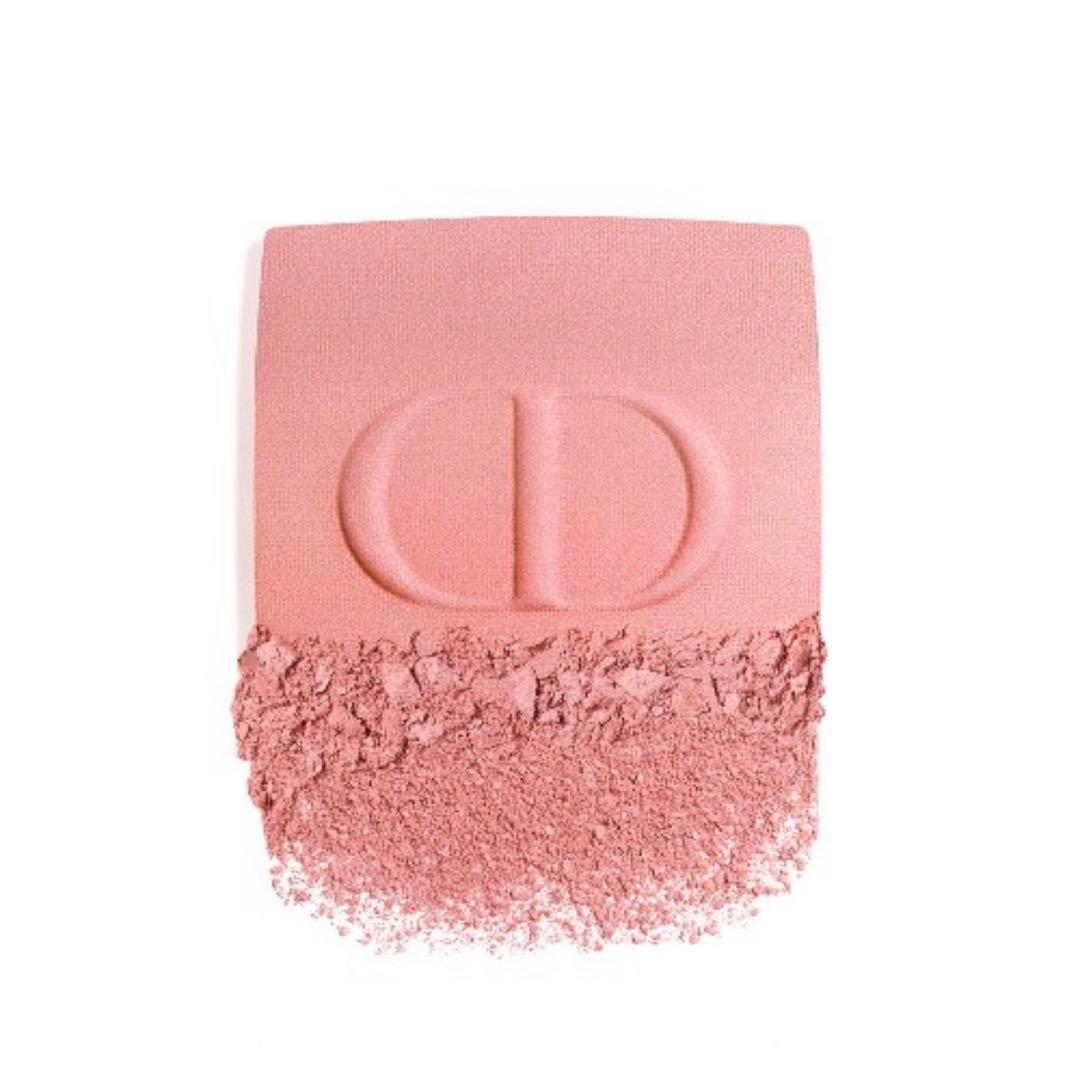 ディオール【DIOR】ディオールスキン ルージュ ブラッシュ　チーク　ピーチ