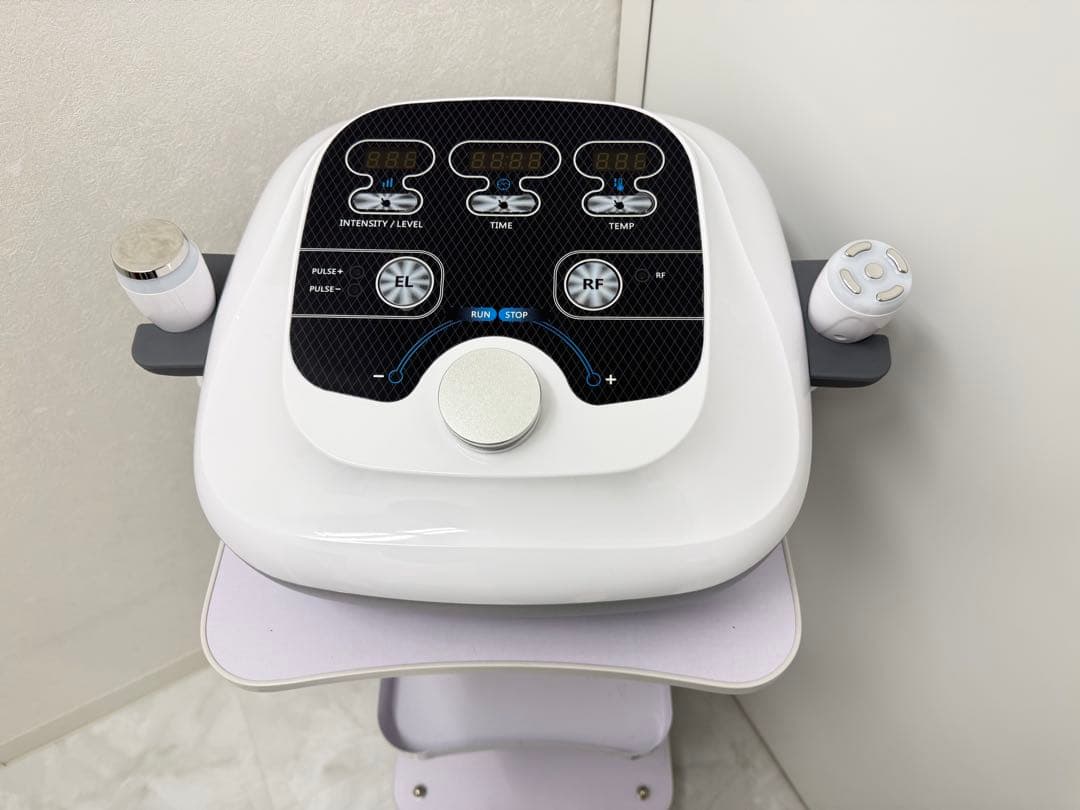 エレクトロポレーション RF美顔器　美容機器　美容液導入 アポロデュエット同等