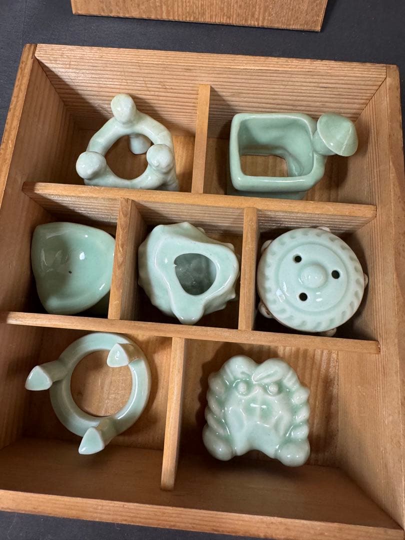 G70 送料無料　青磁　七種蓋置　平安春峰　茶道具　茶室　木箱