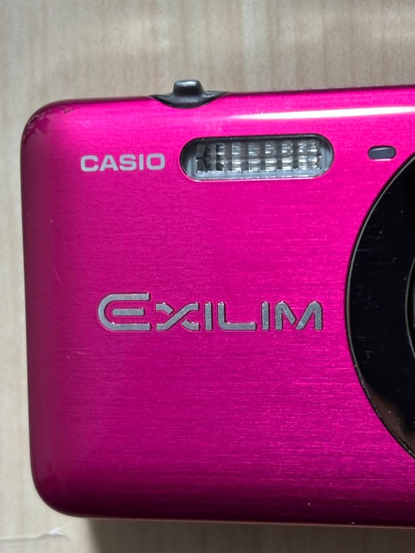 CASIO EXILIM EX-Z800コンパクトデジタルカメラ ピンク