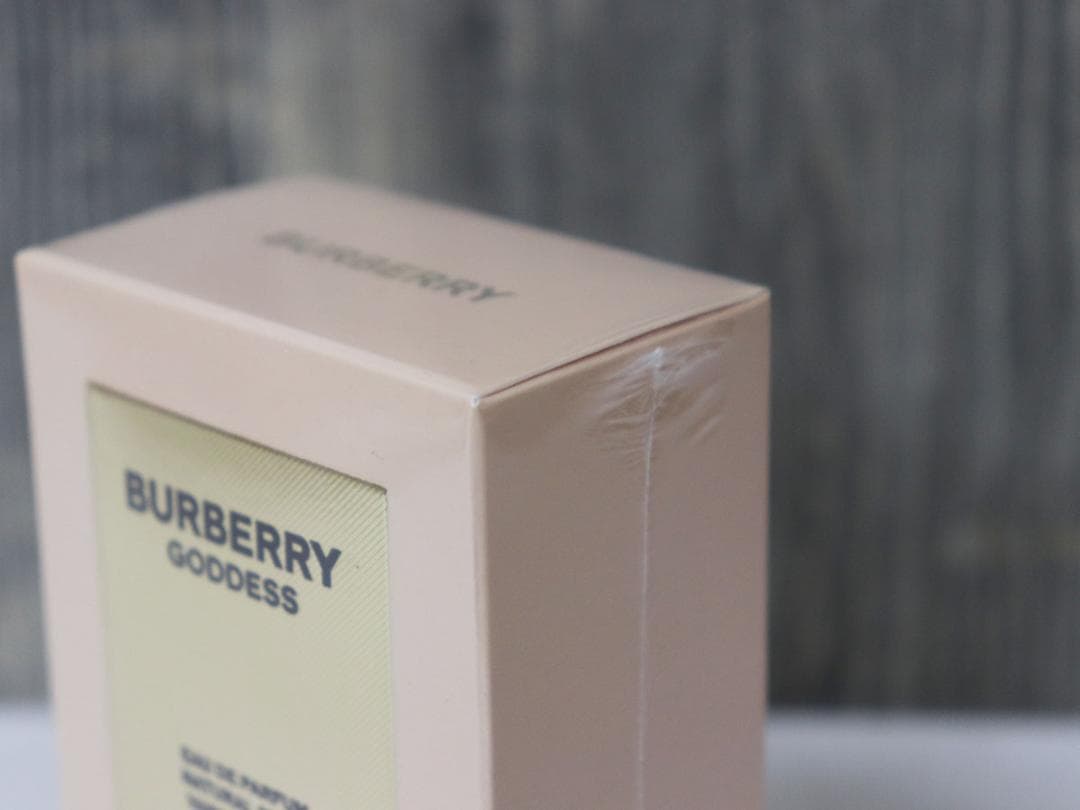 新品未開封★BURBERRY バーバリー　ゴッデス オードパルファム　50ml