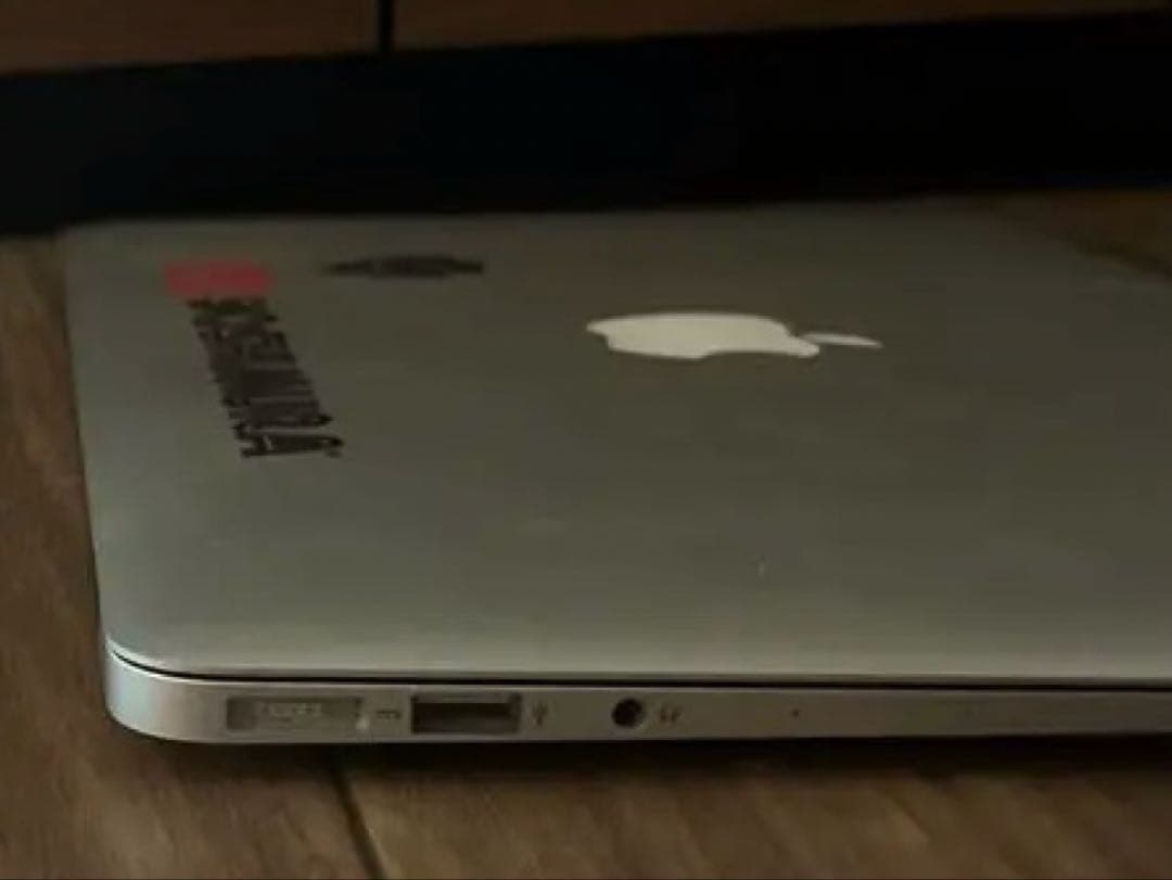 期間限定値下げ！ジャンク扱いMacBookAir 13インチ