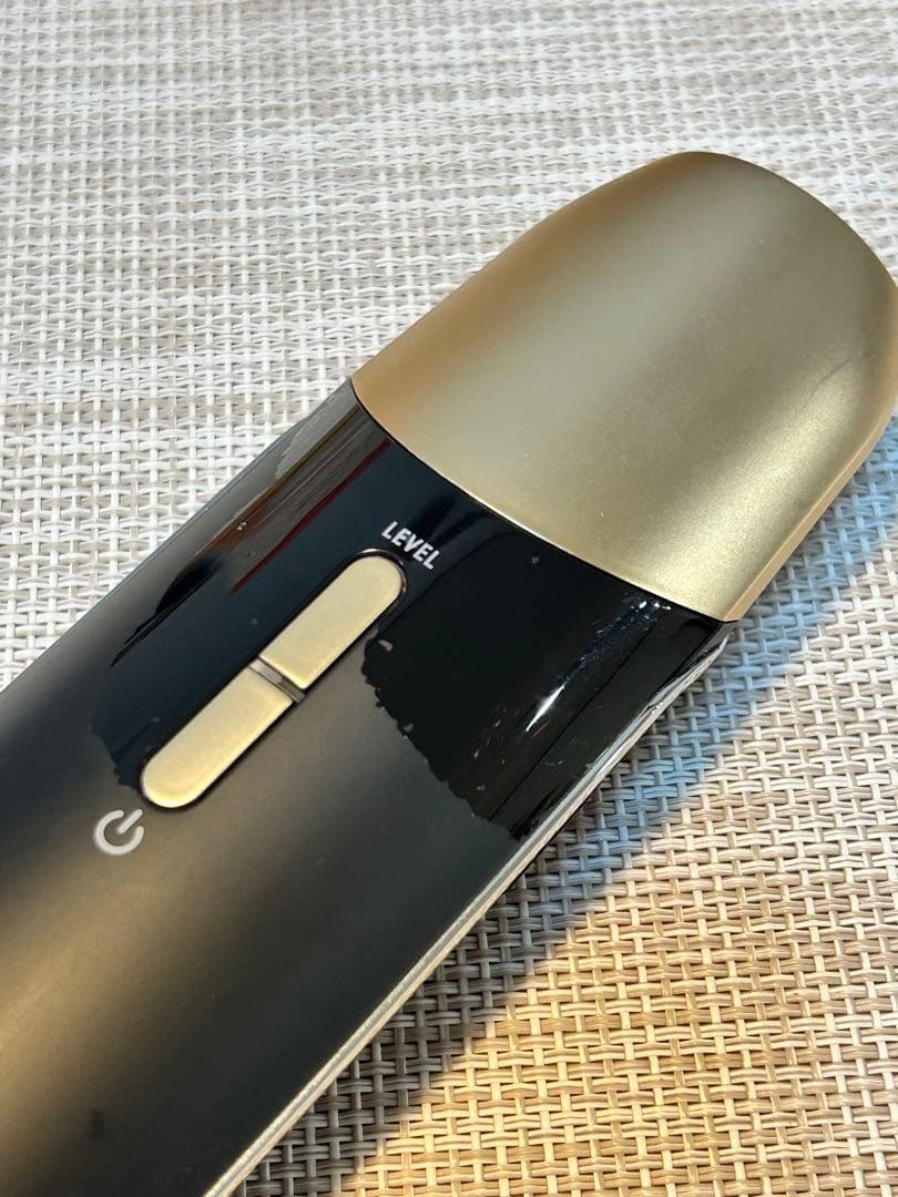 定価5万YAMAN Point Lift ヤーマンポイントリフト　電子ハリ美顔器