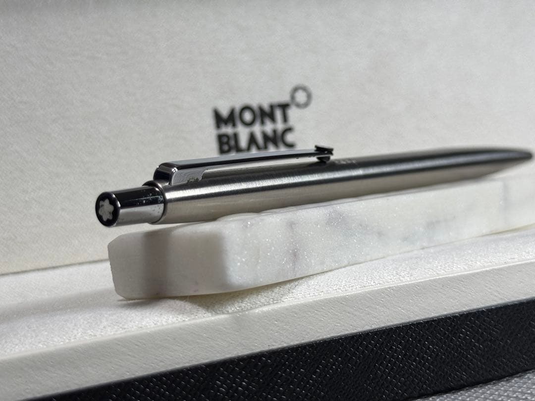 【新品未使用】MONT BLANC シルバーボールペン　スリムライン