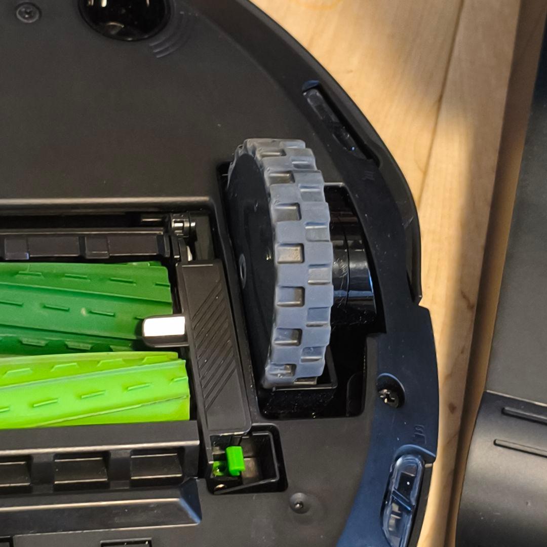 ♥️ 動作品 iRobot ルンバ j7+ ロボット掃除機本体 クリーンベース