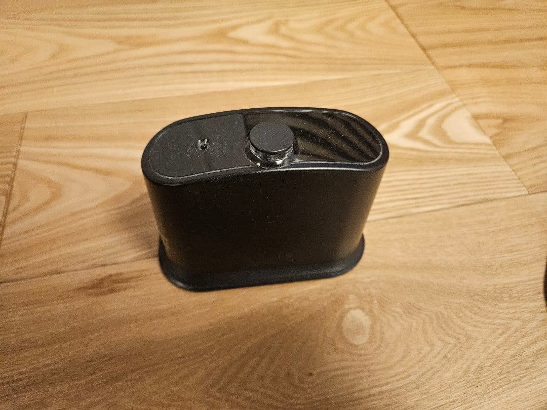 iRobot ロボッ掃除機 i2 本体、充電ドック付き