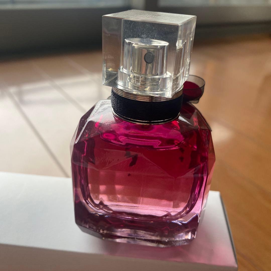 Yves Saint Laurent ピンク香水 八角形ボトル