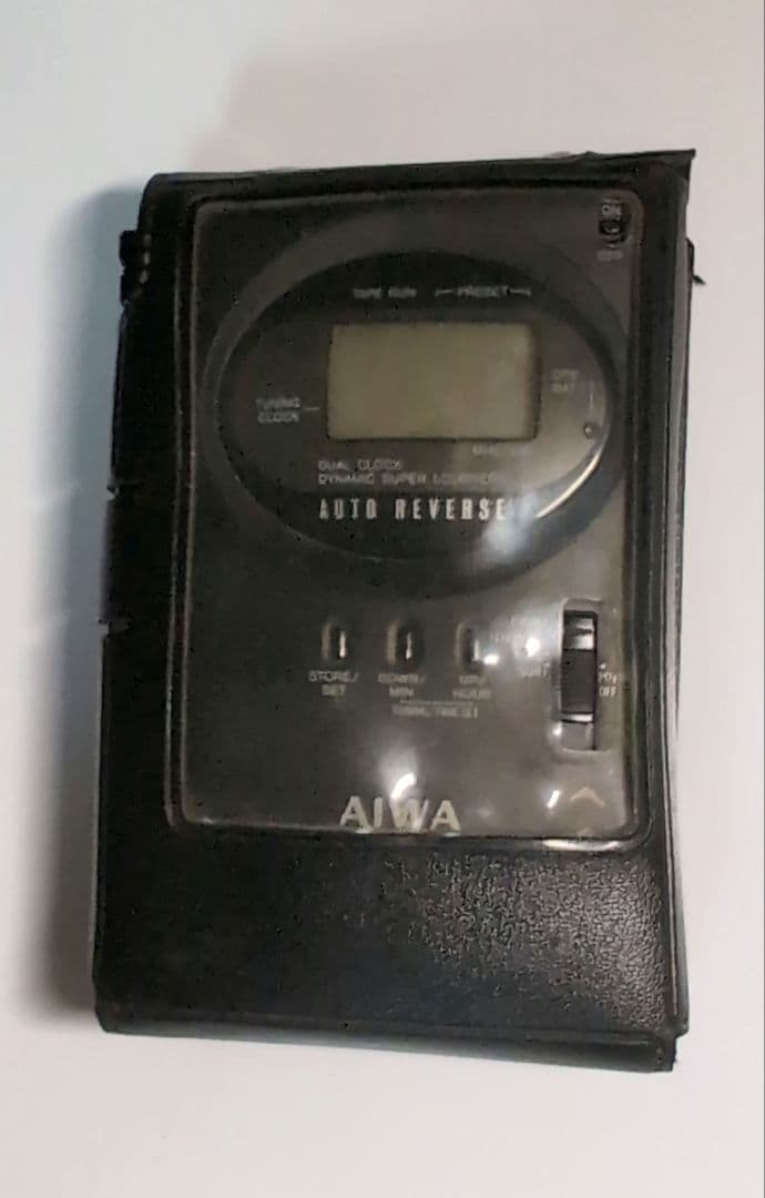 アイワ ポータブルカセットプレーヤー PB-3付属 ケース付き レトロ ジャンク