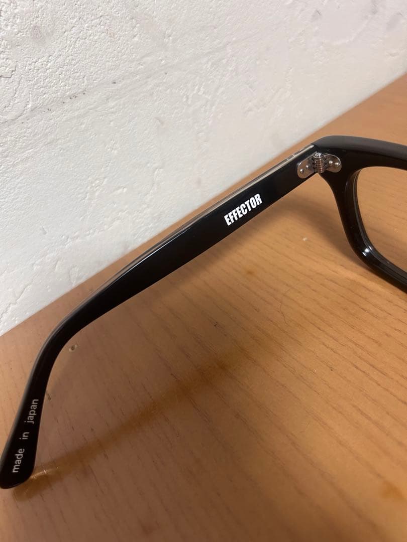 effector, メガネ
