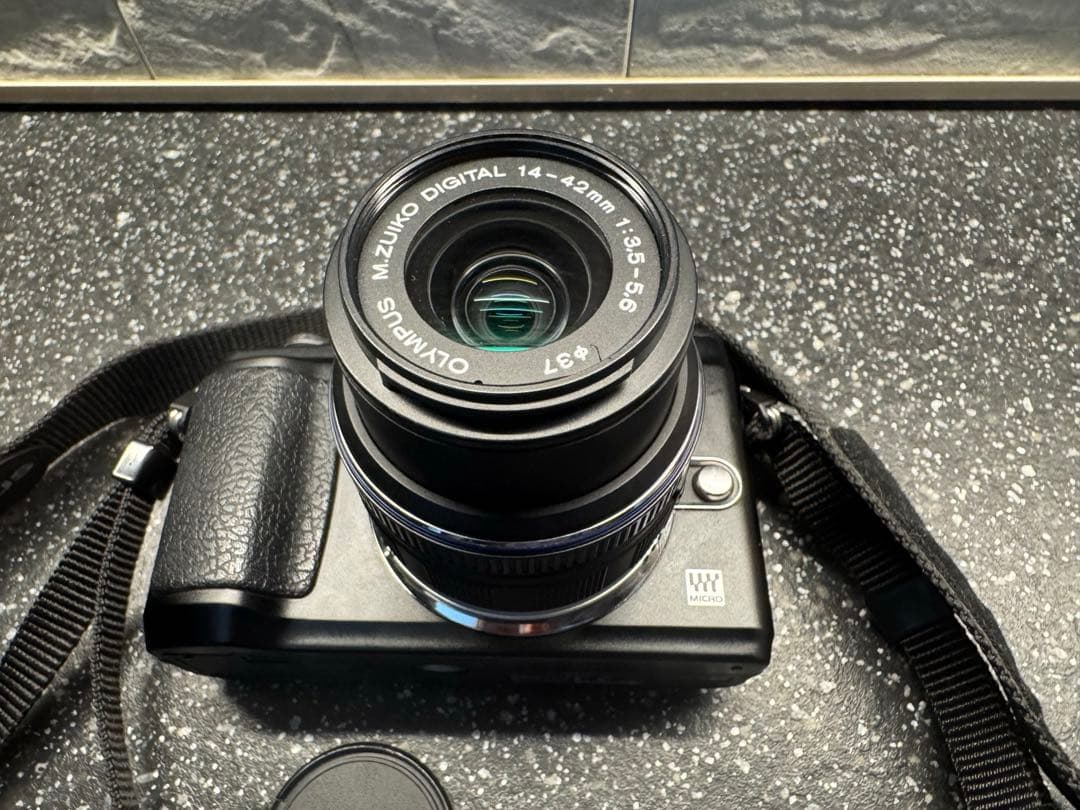 OLYMPUS PEN E-PL2 ブラック