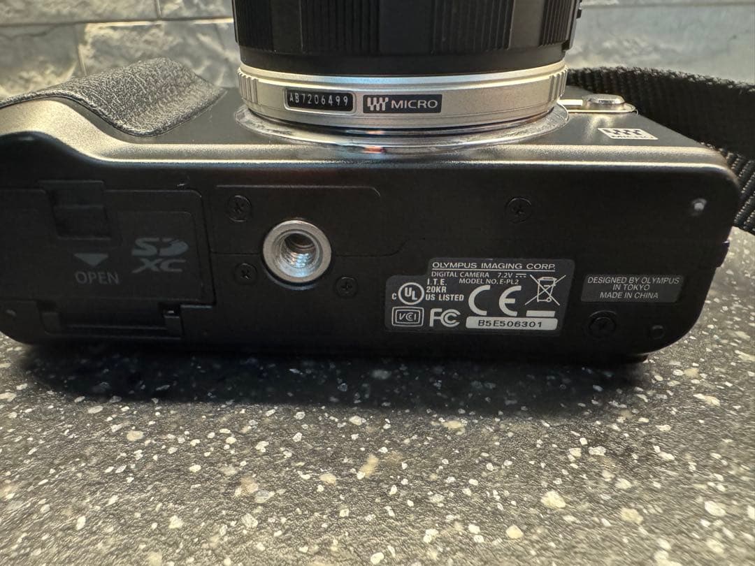 OLYMPUS PEN E-PL2 ブラック