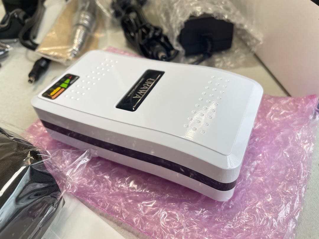 ウラワ URAMWA G3ネイルマシーン美品 ホワイト