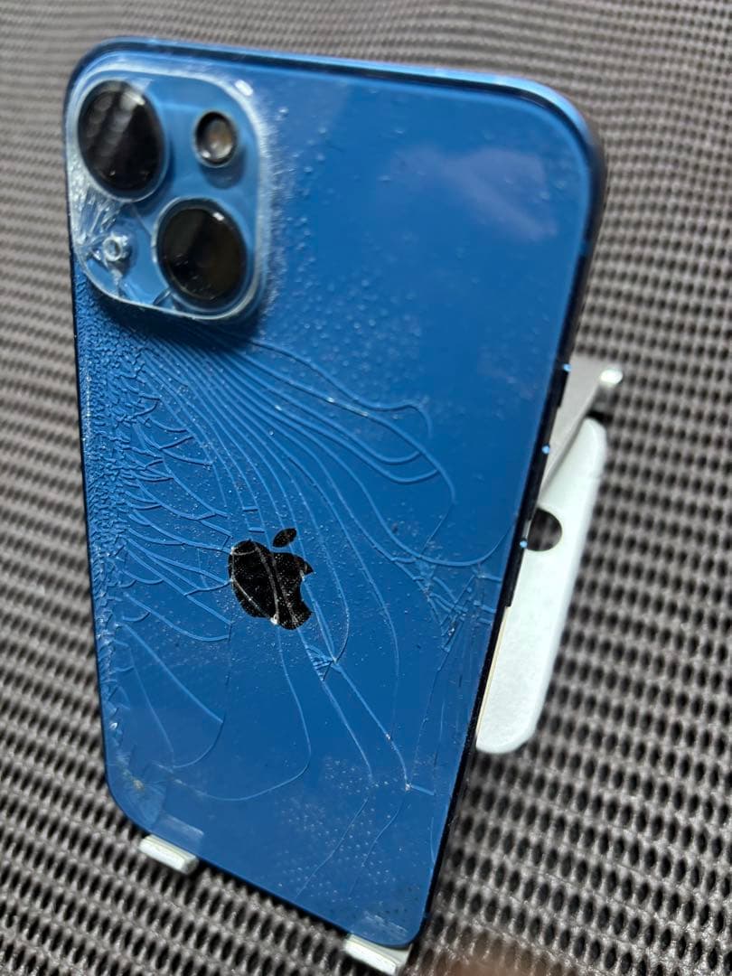 【背面割れ】iPhone13 MLNG3J/A 128GB ブルー SIMフリー